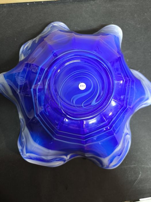 Centro de Mesa em Vidro Artístico - Azul Cobalto e Branco (Estilo Mura