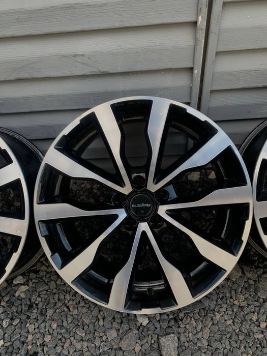 Продам комплект титанів Subaru 5/100 R17