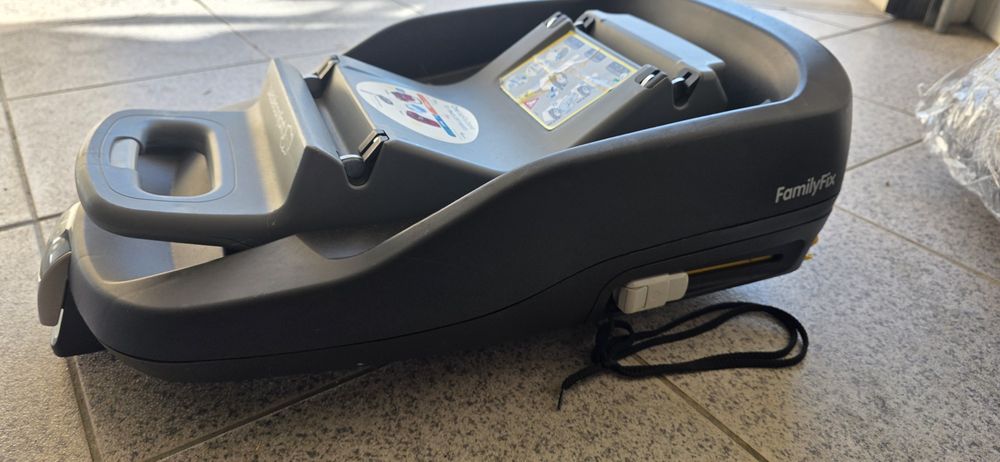Maxi-Cosi FamilyFix ISOFIX