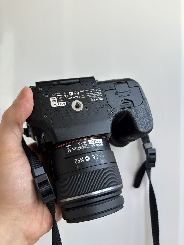 Фотоапарат Sony SLT-A57 кіт обʼєктив + портретний
