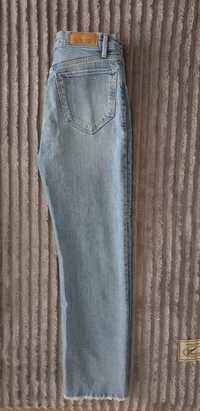 Жіночі джинси COLIN'S