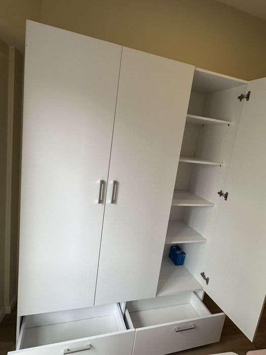 Roupeiro oslo conforama