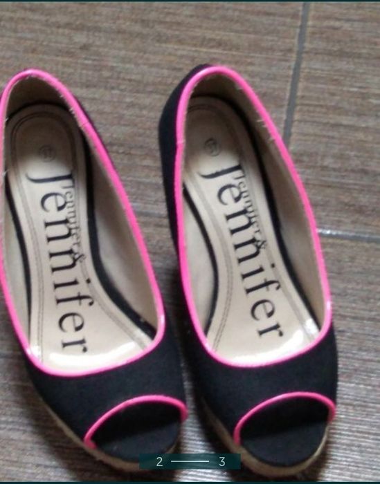 Buty na koturnie Jennifer