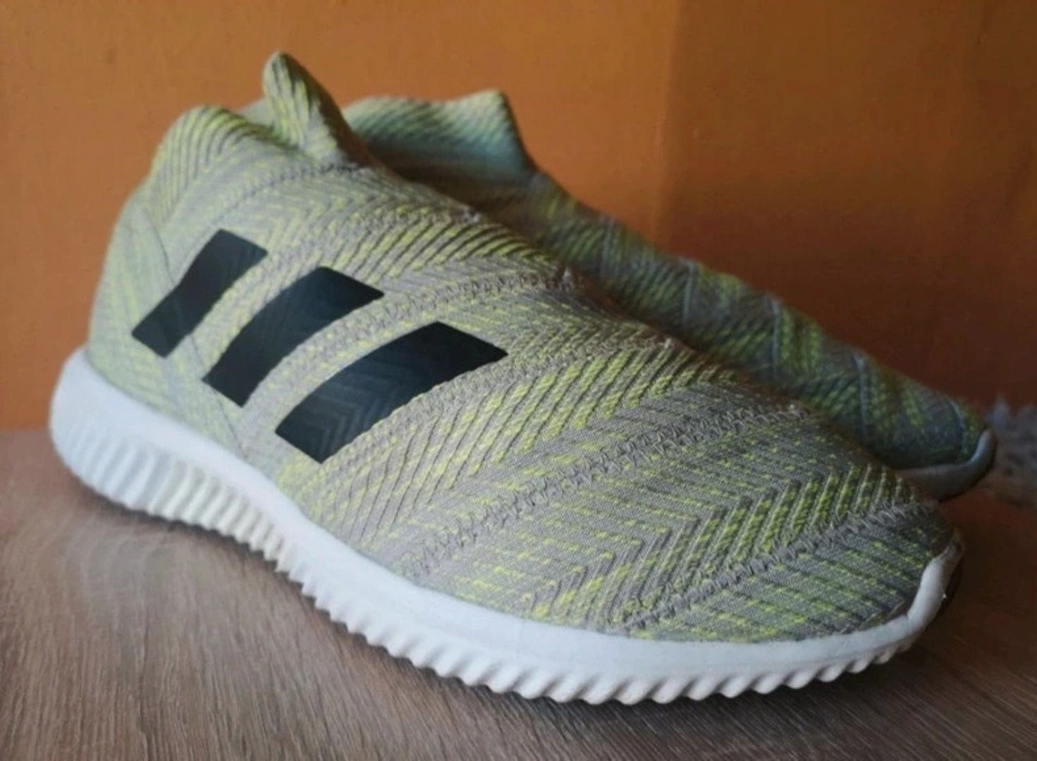 Adidas 40 2/3 buty halowe halówki piłka nożna sneakersy sportowe
