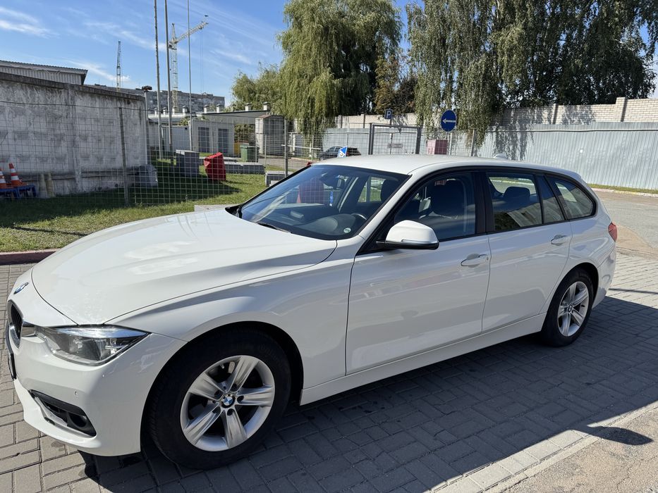 Срочно продаю BMW 320 D