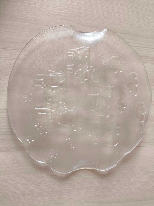 Taca szklana z krówkami