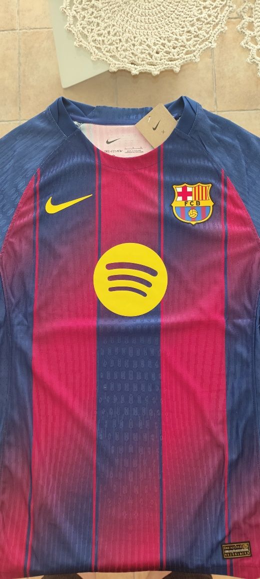 Barcelona  25/26