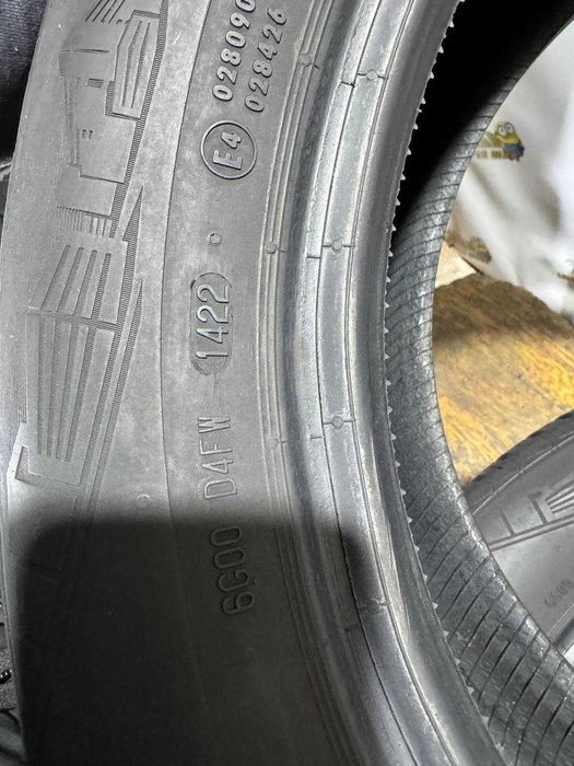 **Шини Continental 225/55R17. 2шт. Всесизонка 2022р.(0743)