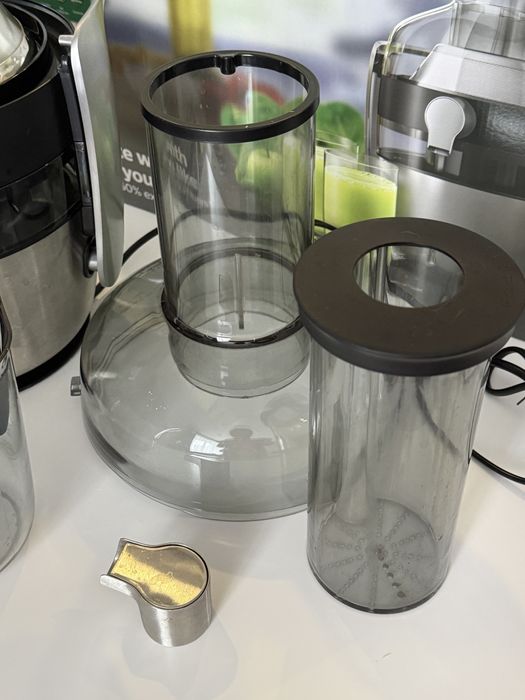 Центрифужна соковижималка Philips Avance Collection HR1922/21