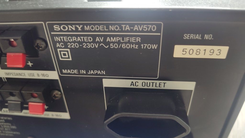 SONY TA-AV570 wzmacniacz