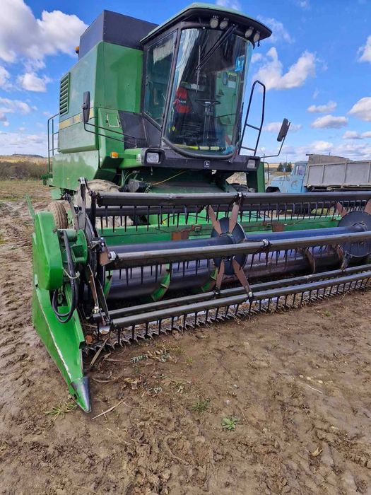 Комбайн John Deere 1188 Hydro.