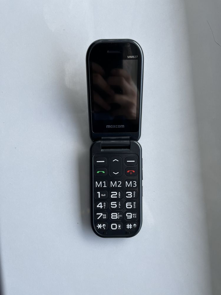 Telefon dla seniora maxcom MM827