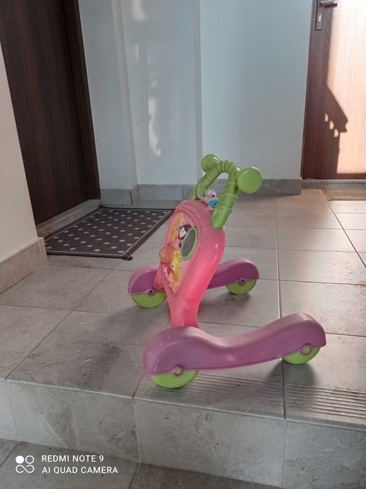 Kąpiel dziecka, chodziki dla dziecka.