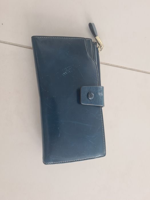 Portmonetka damska skórzana ciemny zieleń