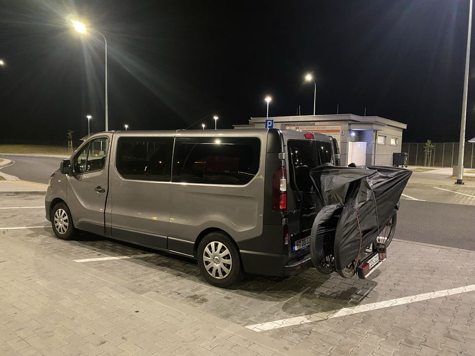 Renault trafic Long campervan 9 os. 1,6 2016 2wlasciciel webasto