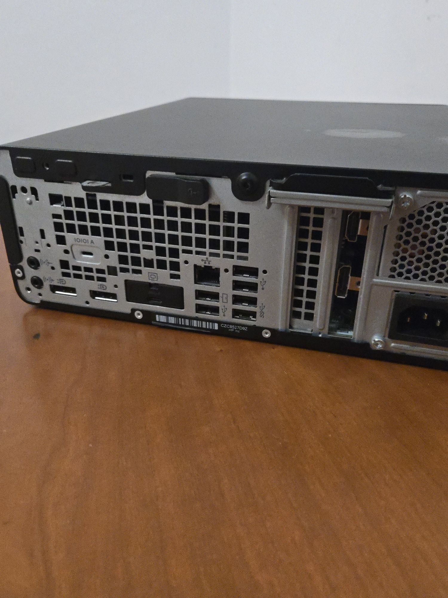 Hp Elitedesk 705 G4 Sff - Ryzen 2400g,16Gb Ddr4,Ssd M2,Nvidia  Gt 1030