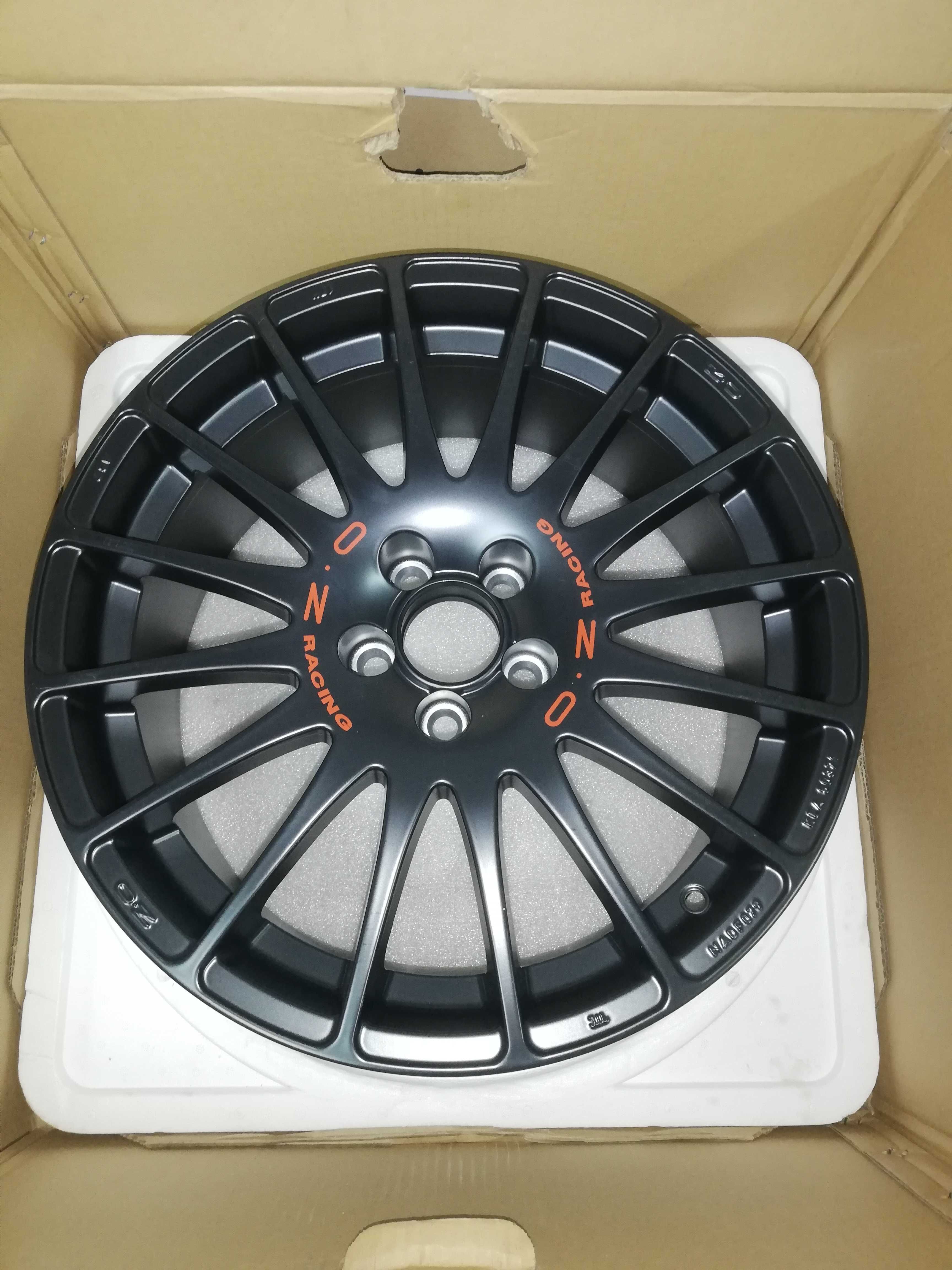 Felga OZ SUPERTURISMO GT 17" 8J 5x100 ET35