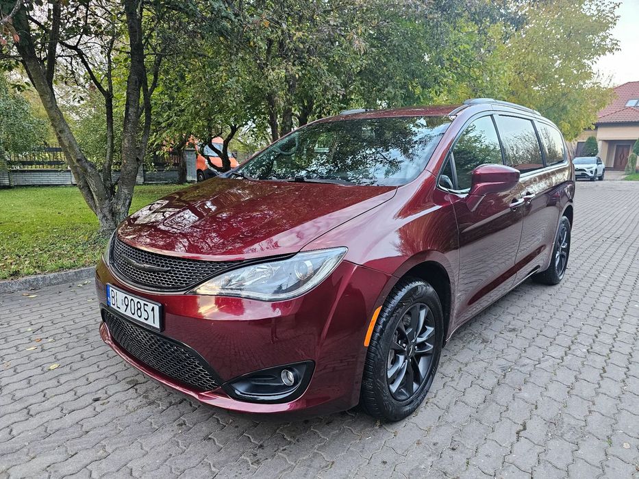 Chrysler Pacifica Chrysler Pacifica AWD Launch Edition DvD 50 aut w ofercie