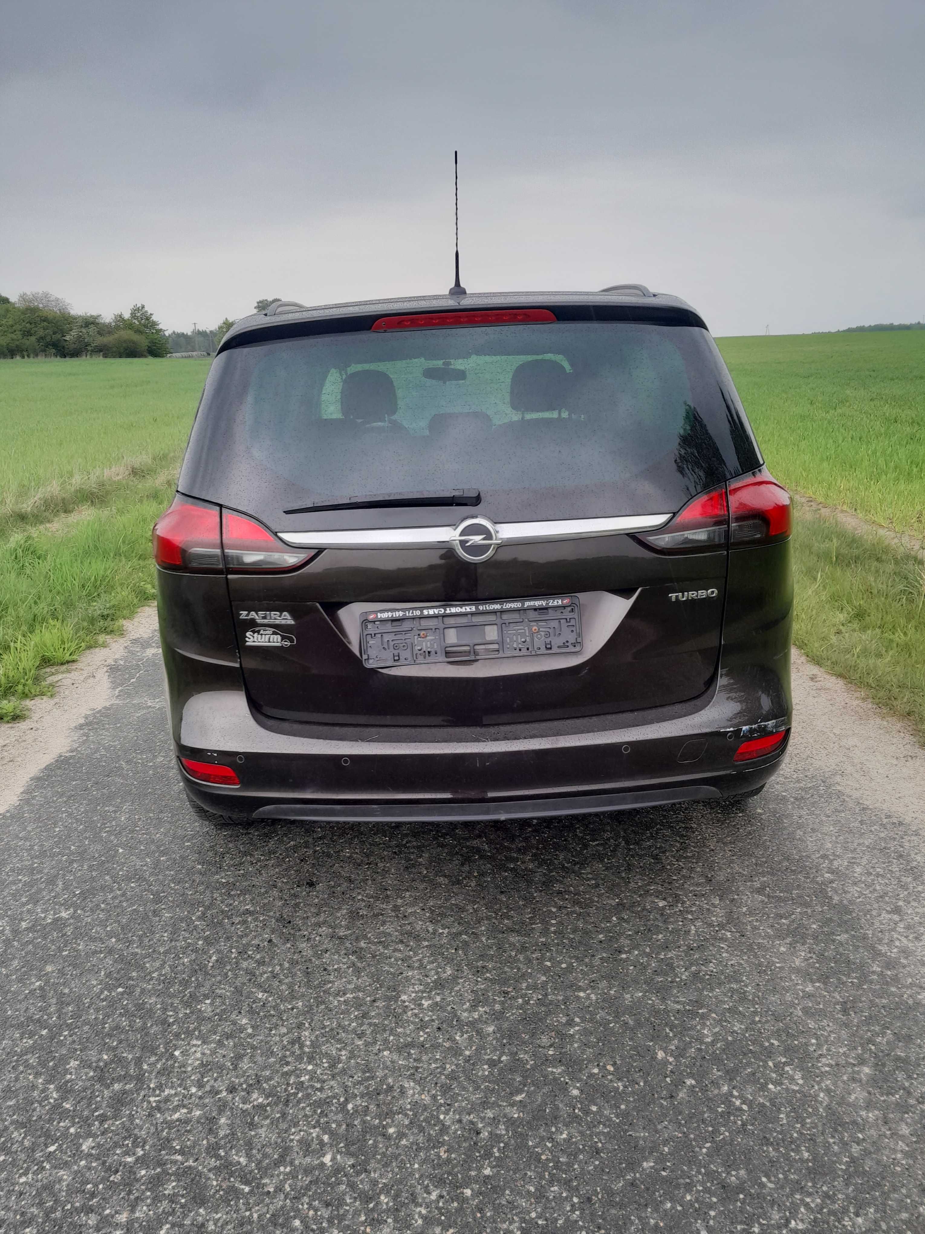 Opel Zafira C Turbo Active  1,4  benzyna 2013 rok