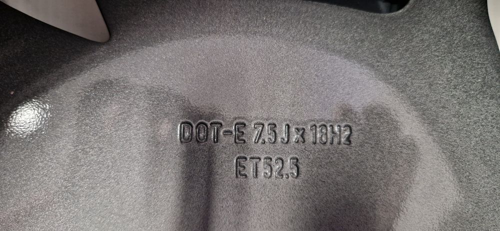 Felga Volvo 7,5jx18h2 et 52,5 Aerodynamic OE Nowa