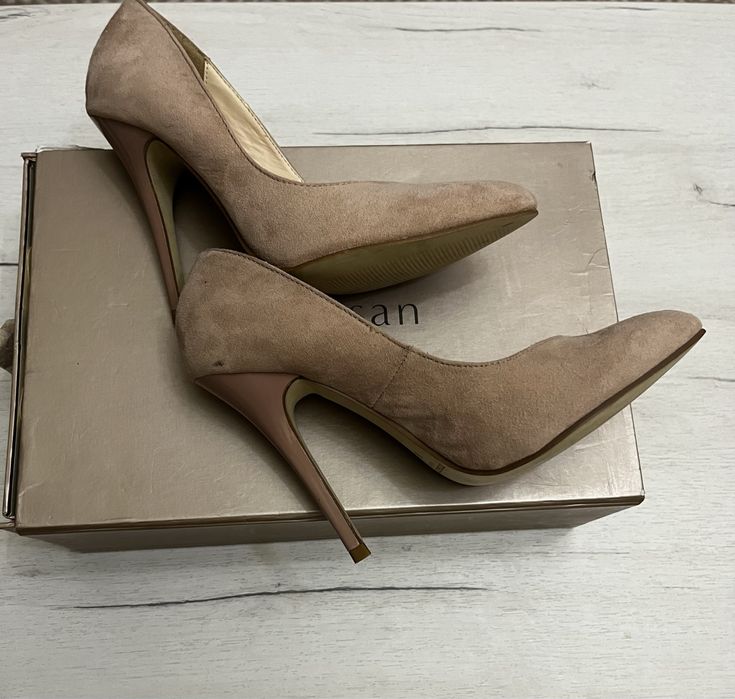 Туфлі жіночі