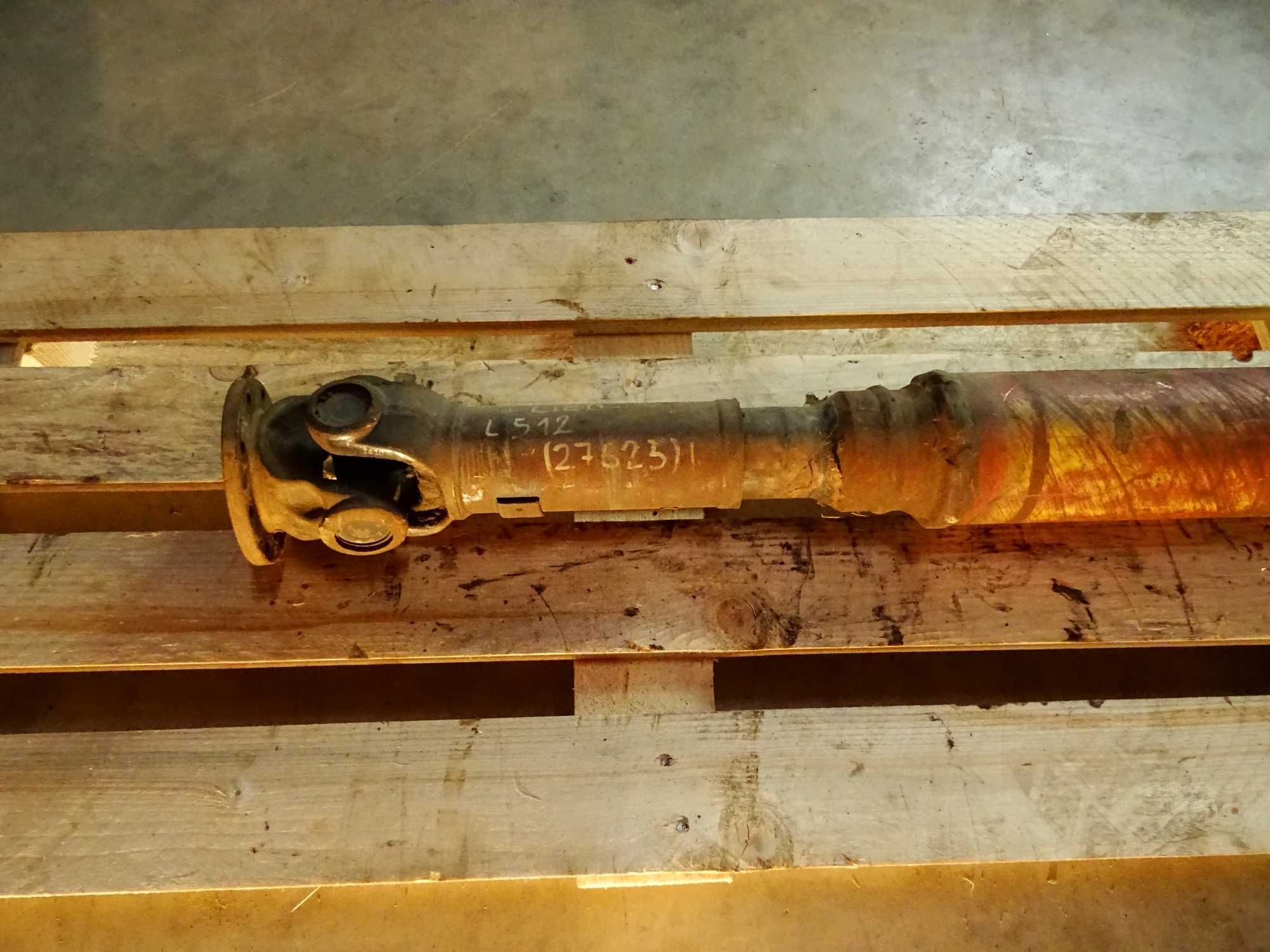 Wał pędny do ładowarki Liebherr L512.Cardan shaft. 172cm.Kardan