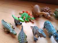 Conjunto de 30 dinossauros várias espécies, tamanhos, incluindo legos