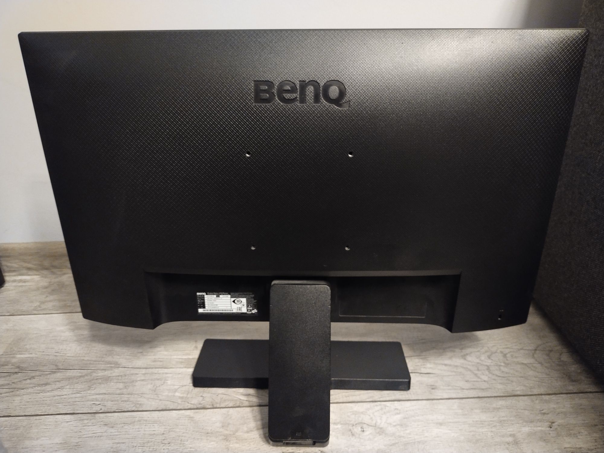 Monitor BenQ 24 cal 50/60 hz