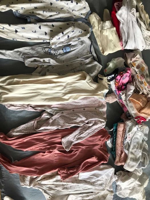 майже новий Одяг для дівчинки хлопчика 0-12 міс дуже багато, є все