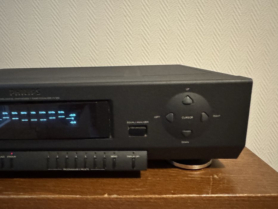 Equalizer Philips FV 930