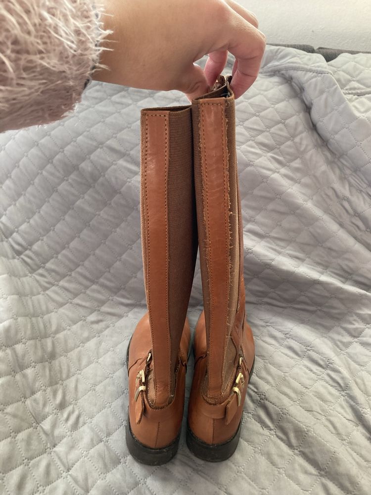 Botas cano alto pele camel - pouco uso