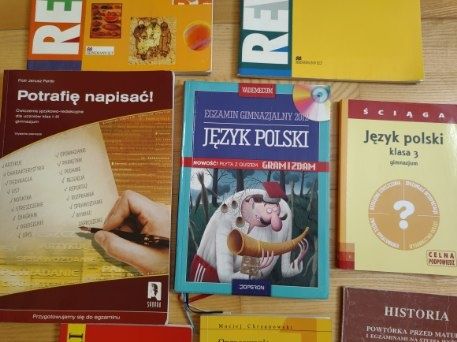 Uniwersalne książki szkolne