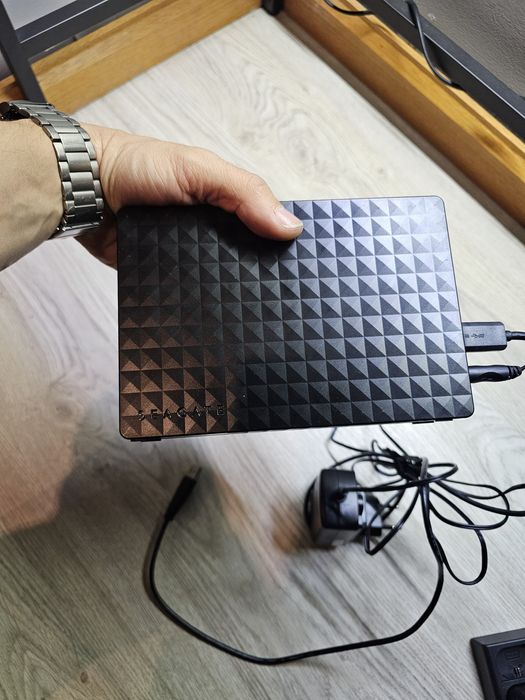 Disco externo seagate expansion 6tb