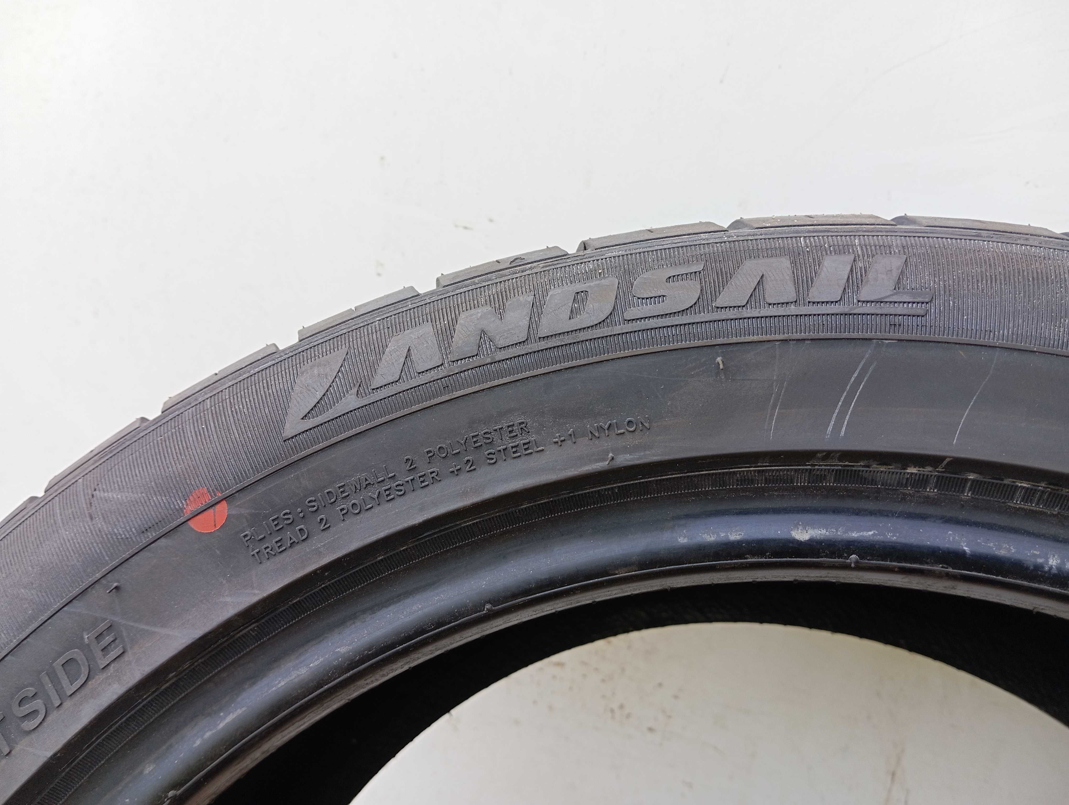 1x 235/45 R17 97V Landsail 4-seasons 2019 8,3mm