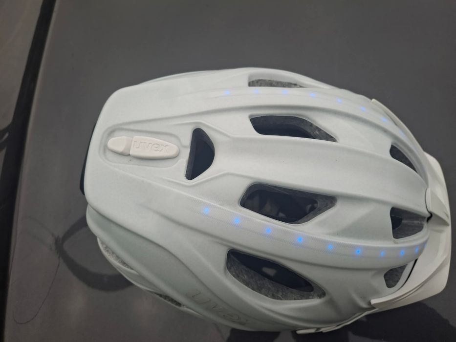 Kask rowerowy Uvex city light