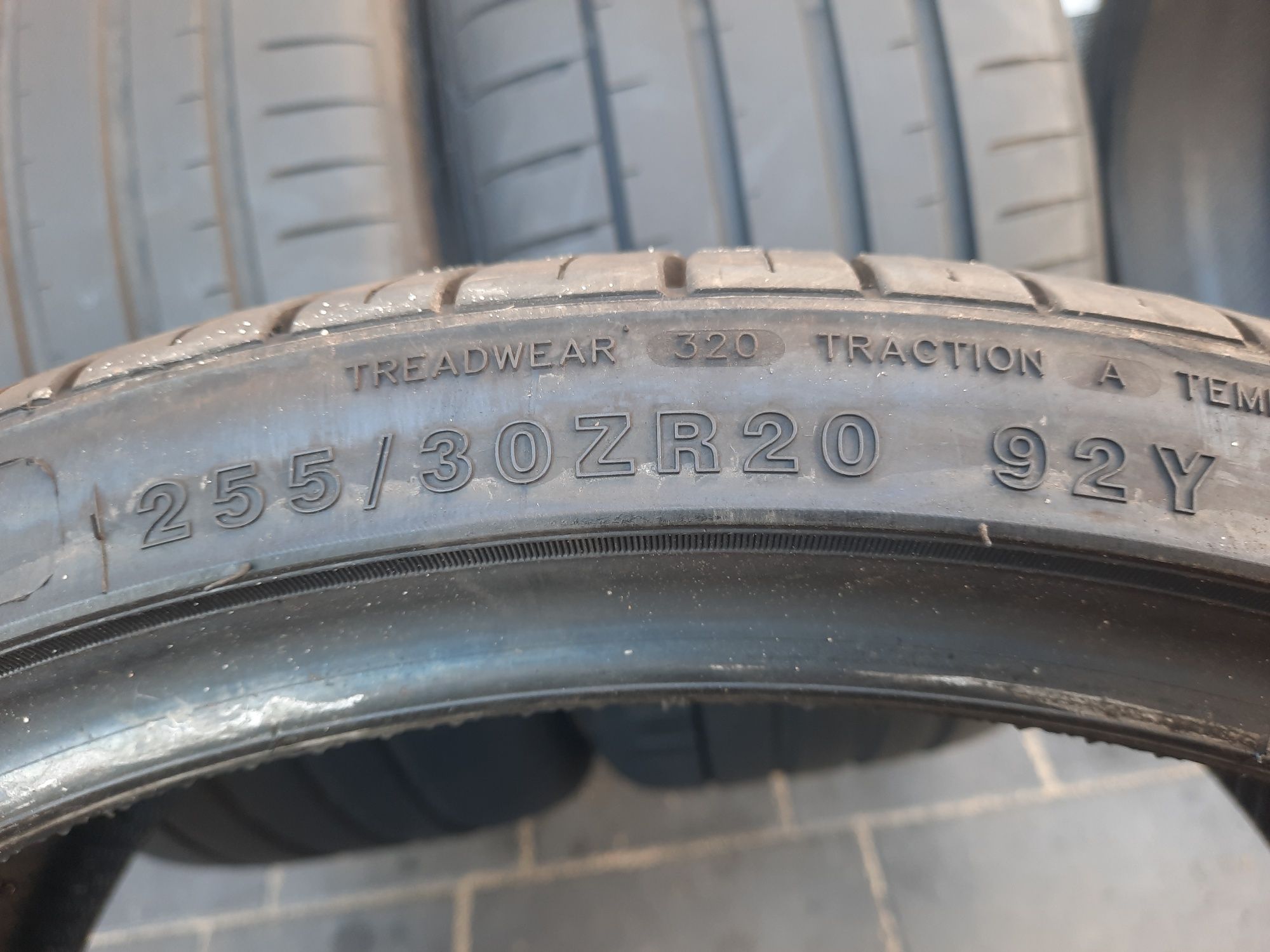 4 opony 255/30 R20 Trocmax Falken 2022r