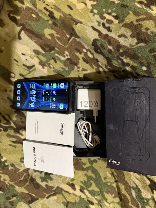 Захищений телефон Tank 3 pro