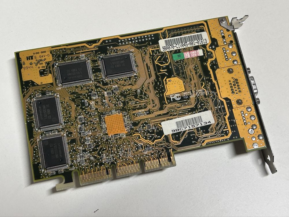 ASUS GeForce 256 AGP-V6600 32MB – Retro