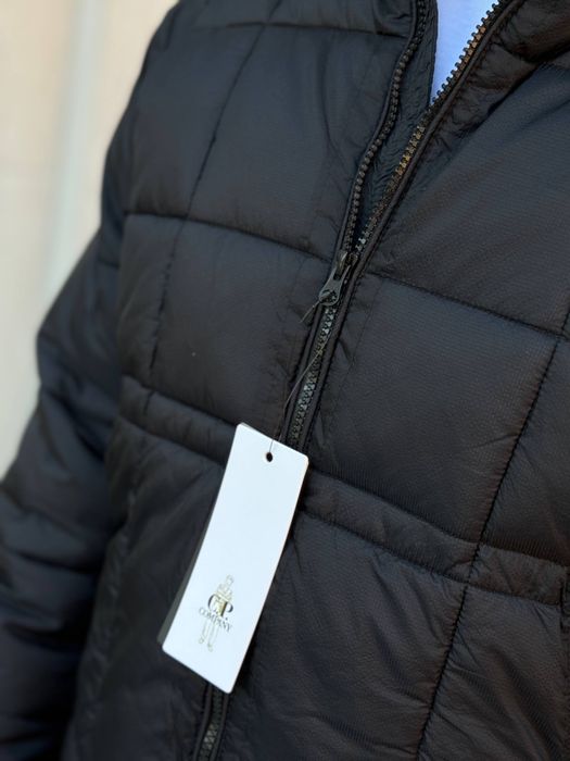 Курточка, пуховик CP company