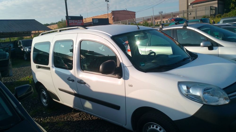 Дуги Рейлінги на Renault Kangoo Рено Кенго. Багажник на Рено Кенго.