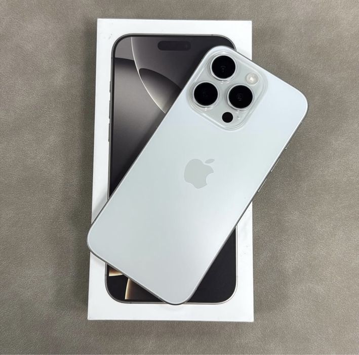 iPhone 15 Pro 256GB Natural Titanium Б/У