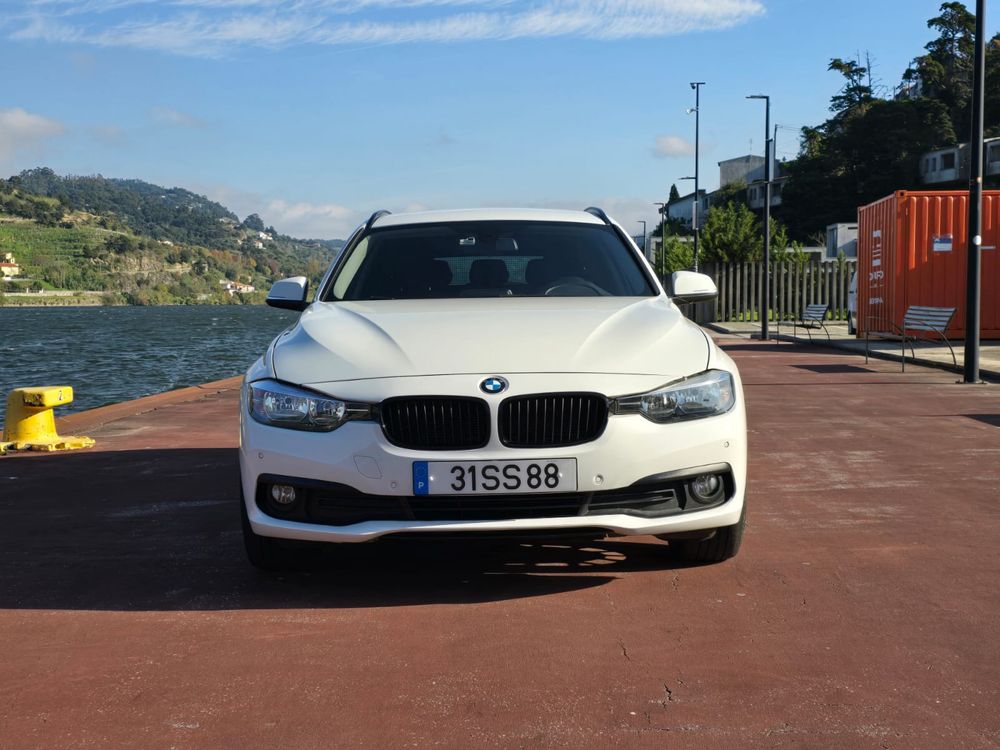 BMW 318D 2017