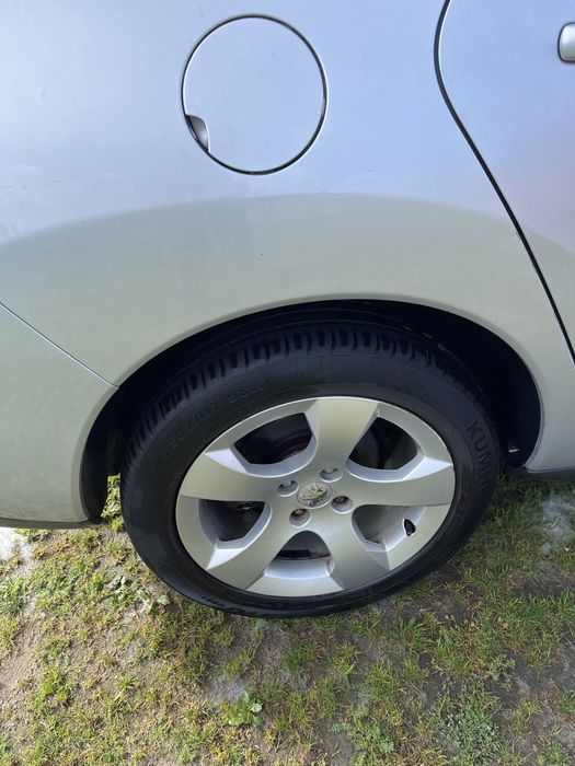 Шини з дисками Пежо 3008 5008 215/50/R17.4*108 Et-29