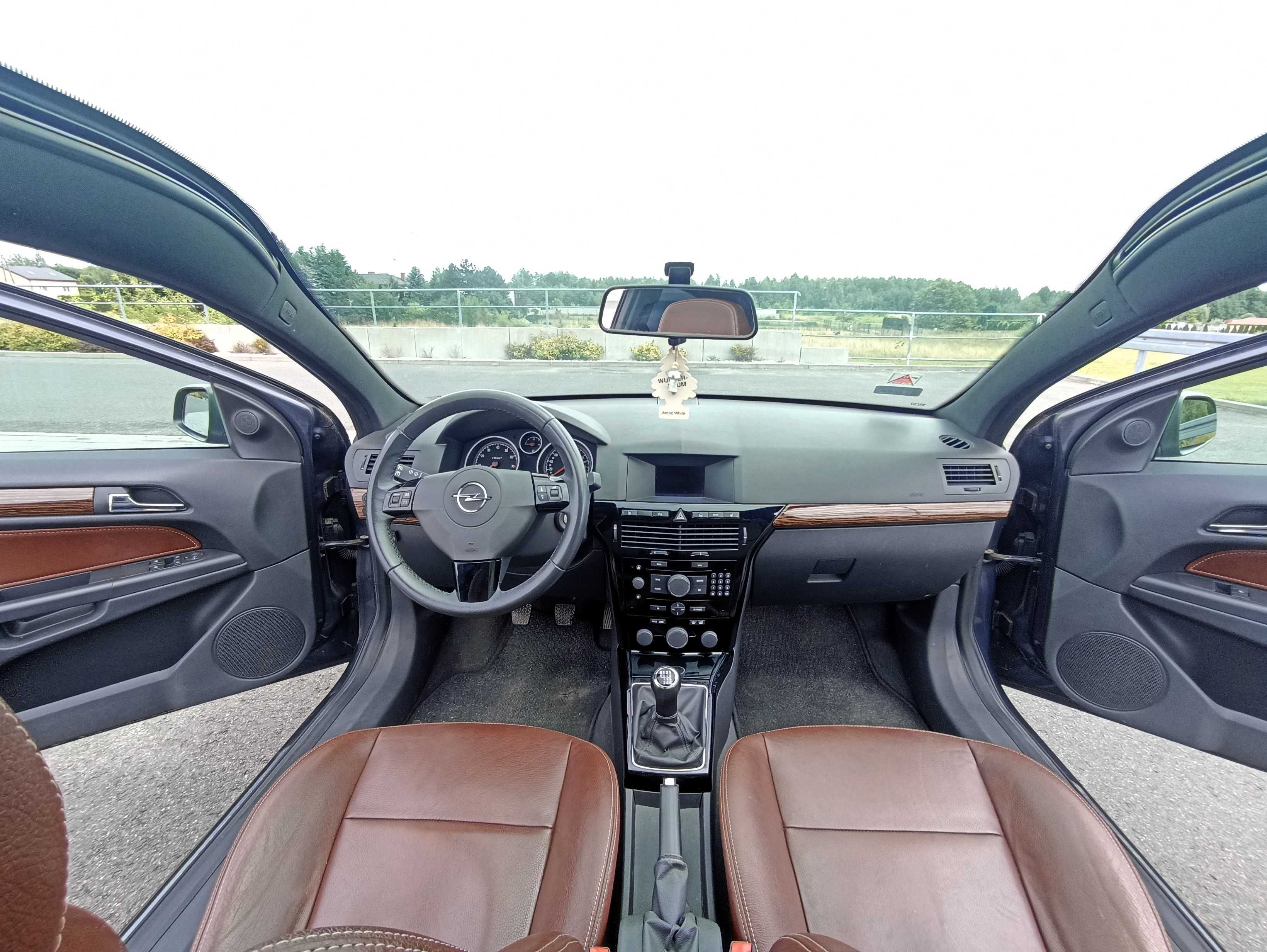 Opel Astra H 1.6 Turbo+LPG 180KM/ COSMO/ Panorama/ OPC LINE/ Bi-Xenon