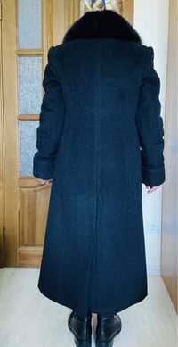 Зимове жіноче драпове пальто
