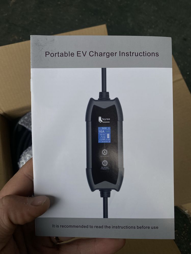 Зарядка  type1 і NACS tesla USA  feyree  16а з wifi