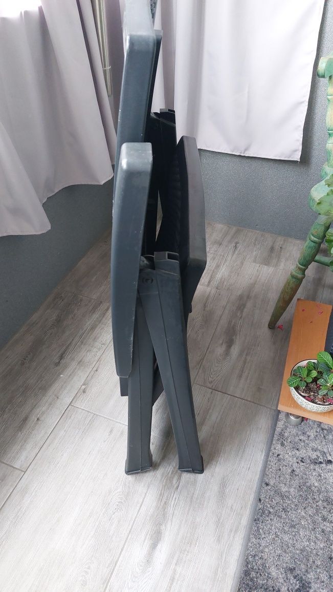 Krzeslo leżak balkon taras  wysokie plus pokrowiec