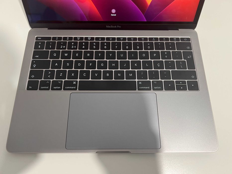 MacBook Pro 13'' 2017 | 16GB RAM | 256GB SSD | Bateria nova