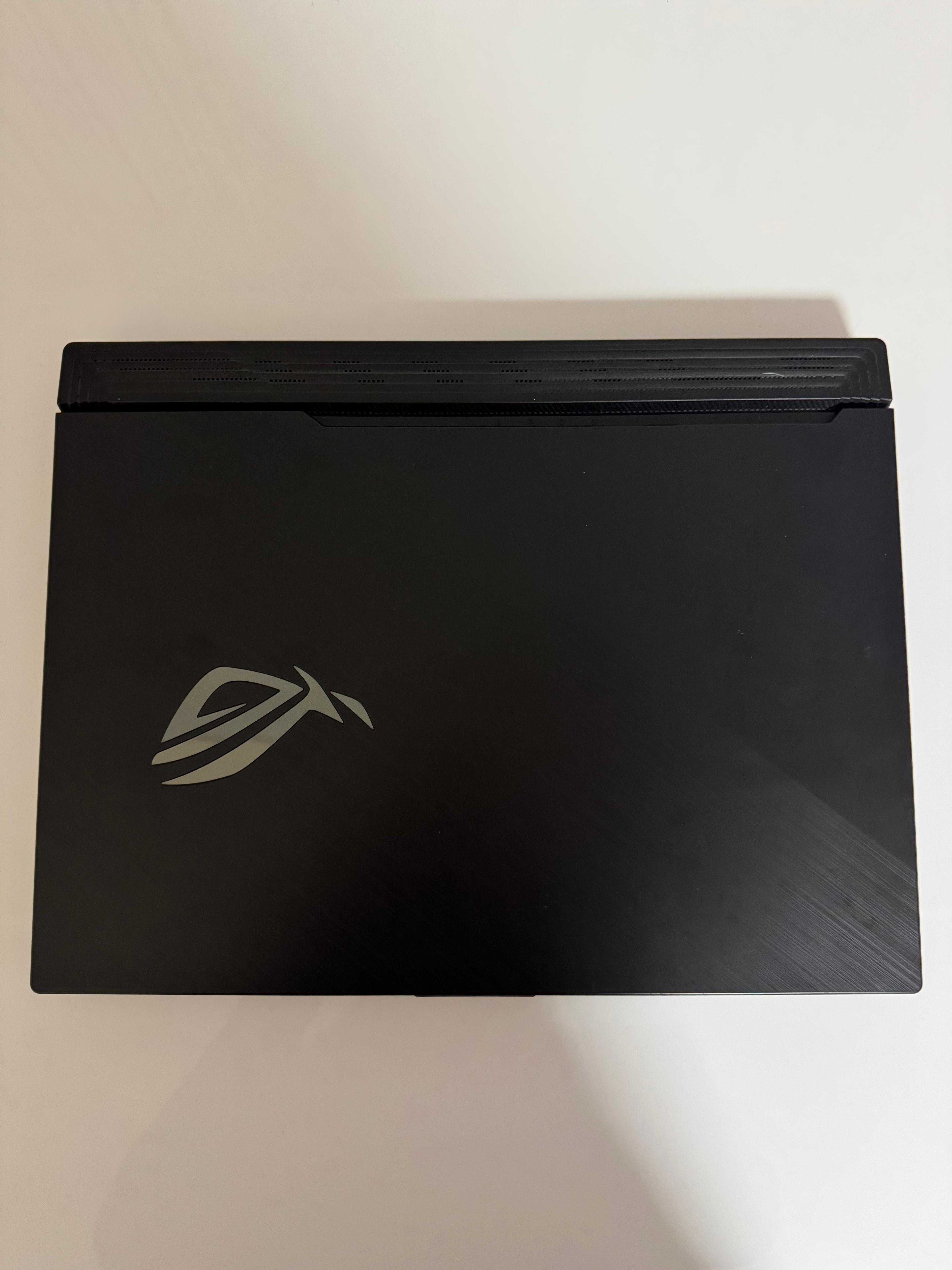 Asus ROG Strix G531GT - i7-9750H - 16GB RAM - GTX 1650 - Windows 11