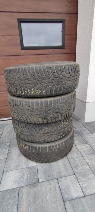 Opony zimowe Nokian 215/65 R16 102H XL
